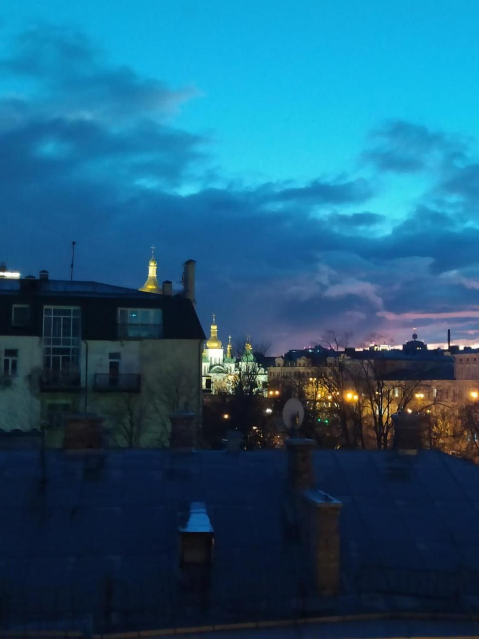 Світло Є! Історичний Центр! Διαμέρισμα Κίεβο Εξωτερικό φωτογραφία